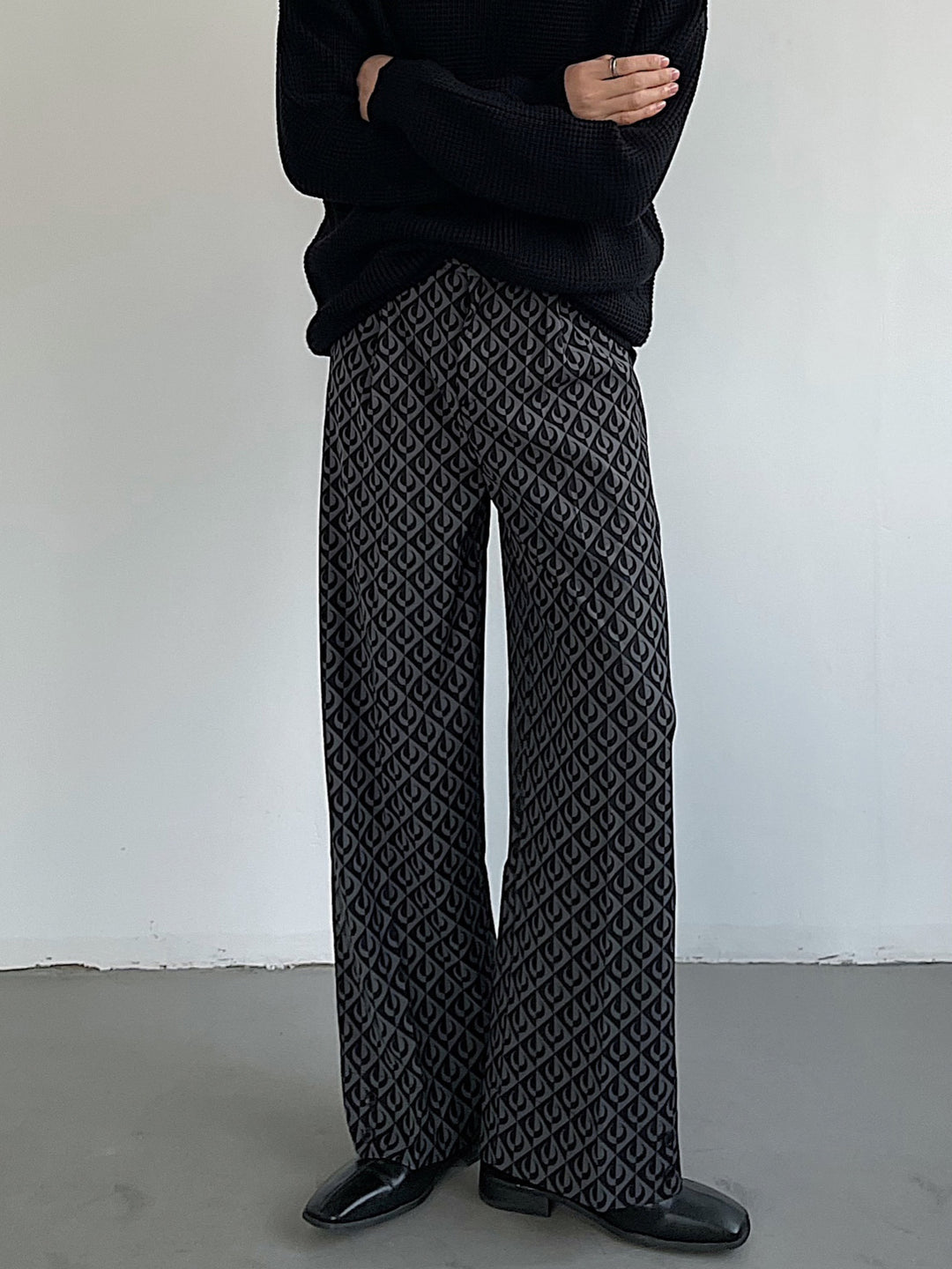 関税込 Mark Jacobs ワイドレッグ カゴ トラウザーズ MARC JACOBS（マークジェイコブス）の「THE LEATHER COVERED J